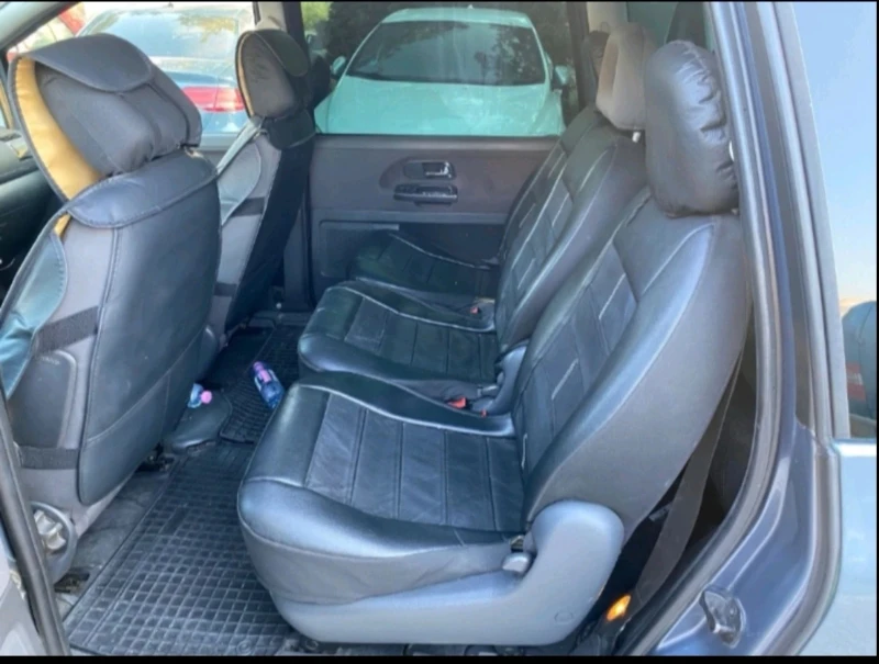 Seat Alhambra 1.9tdi, 6скорости, снимка 10 - Автомобили и джипове - 52331981