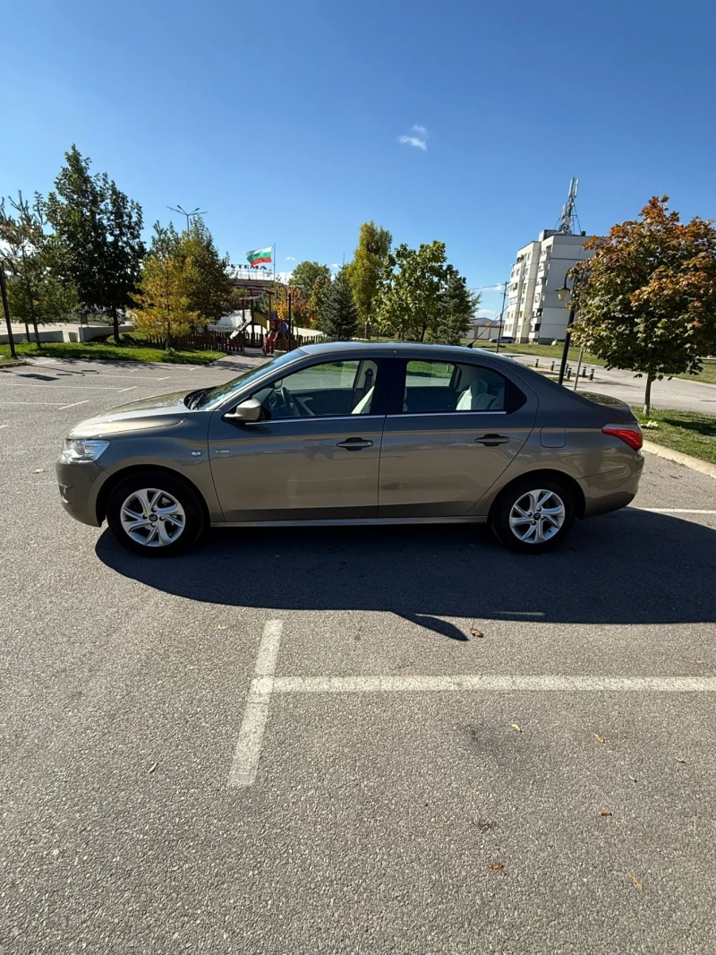 Citroen C-Elysee 1.6 VTi Exclusive, снимка 3 - Автомобили и джипове - 52120157