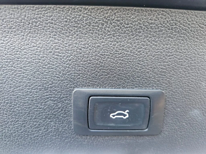 Audi A4 Allroad * 4dr Wgn Komfort | Heated Seats | Leather | Sunro, снимка 16 - Автомобили и джипове - 52868505
