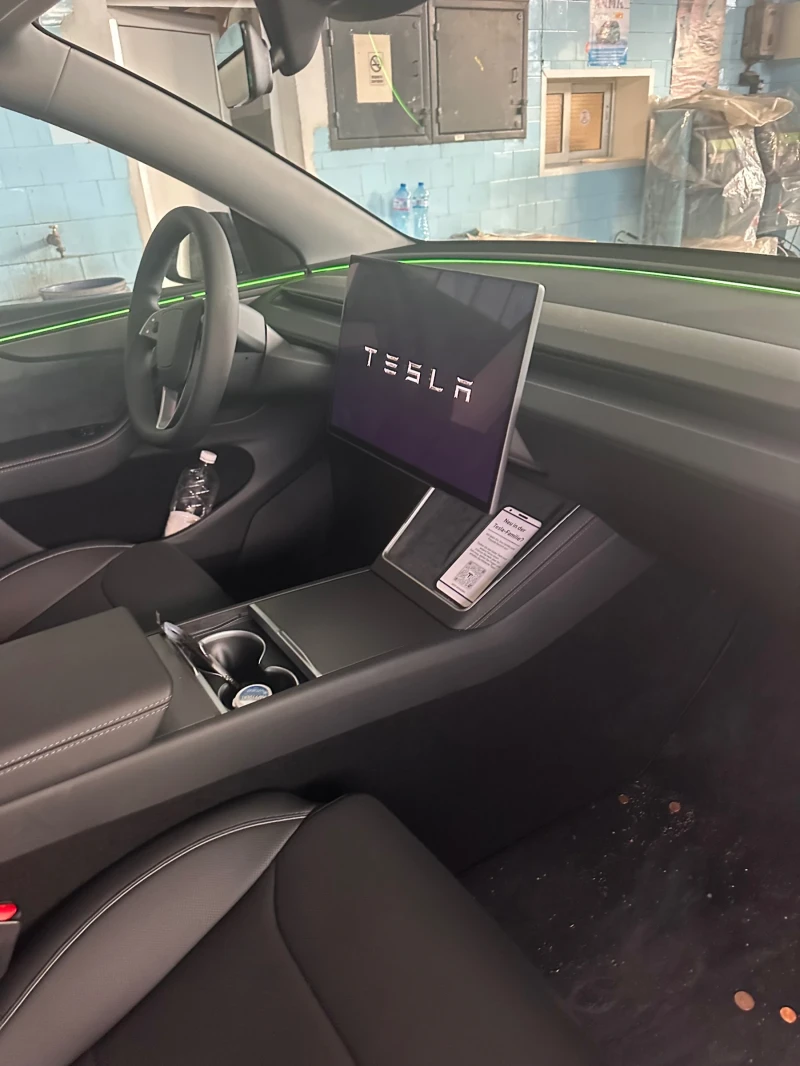 Tesla Y Juniper Performance AWD, снимка 6 - Автомобили и джипове - 53226207