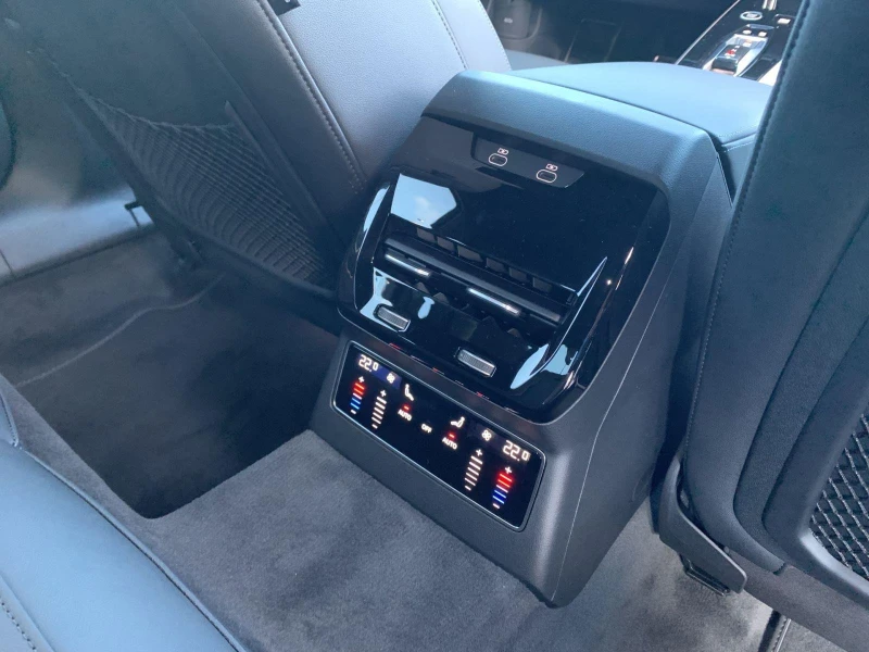 Audi A6 40 TDI/NEW MODEL/QUATTRO/S-LINE/MMI DISPLAY/360/, снимка 16 - Автомобили и джипове - 53464011