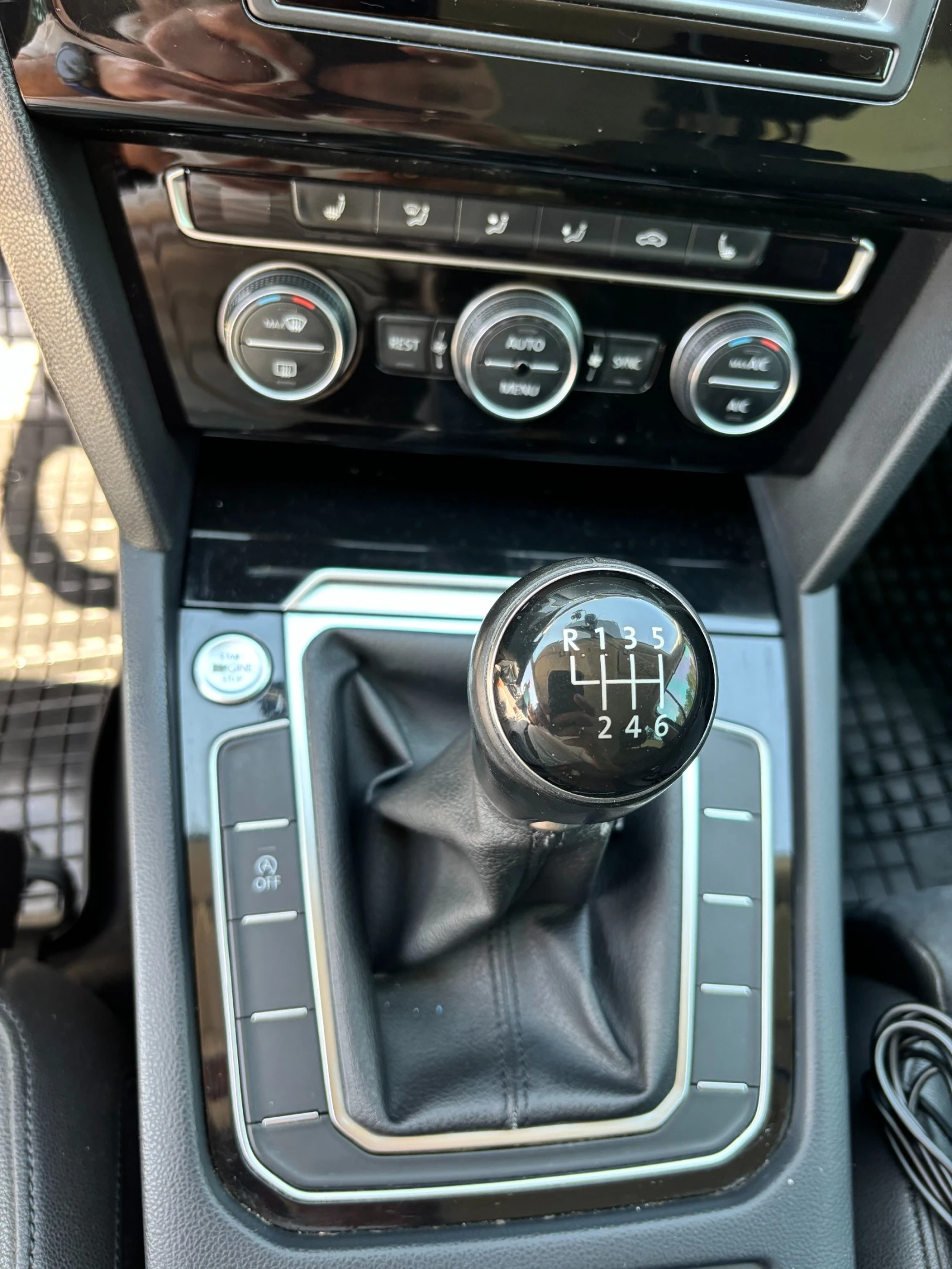 VW Passat 2.0 TDI | Mobile.bg — изображение 16