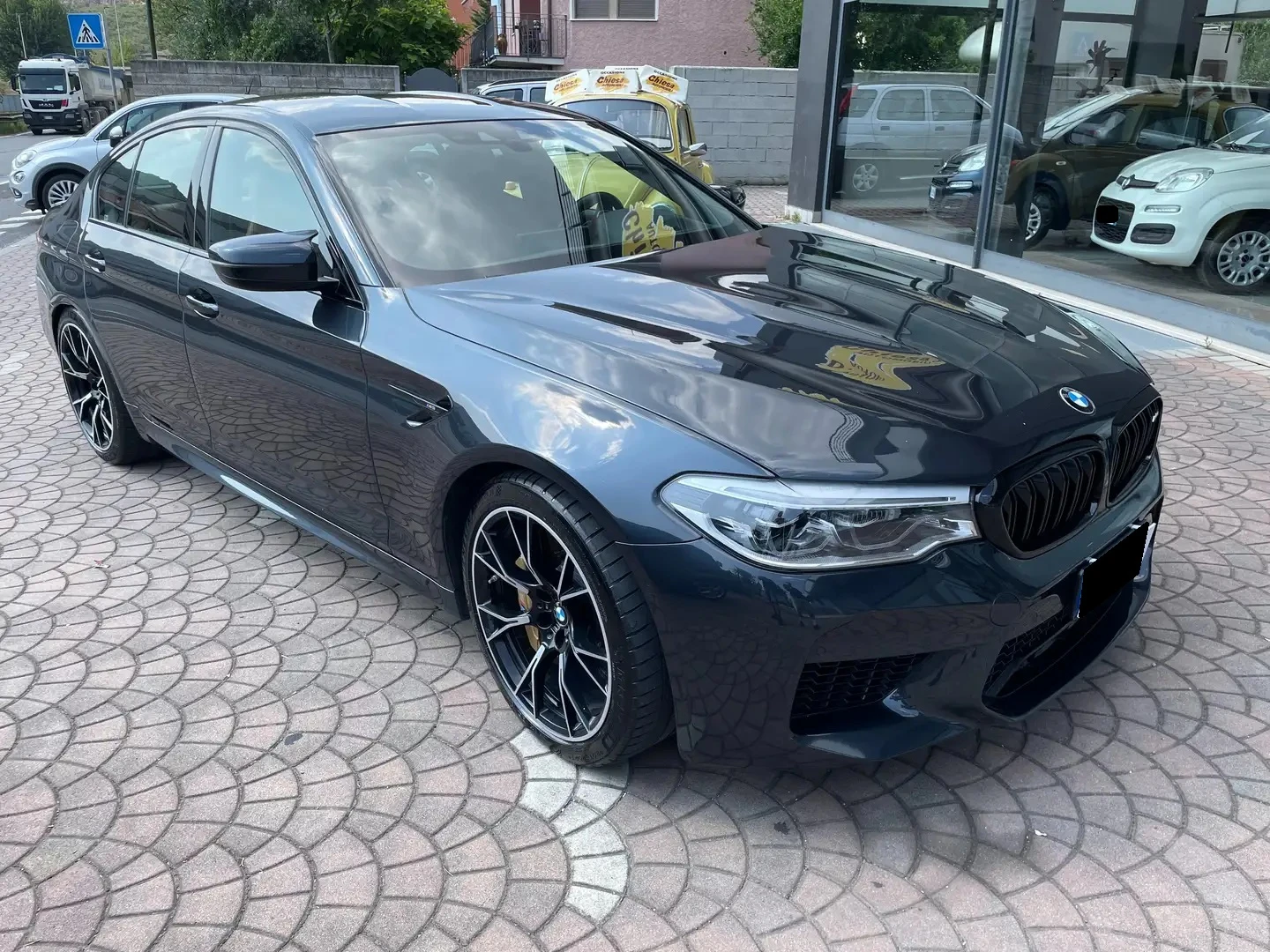 BMW M5 Competition 4.4 V8 xDrive  - изображение 3