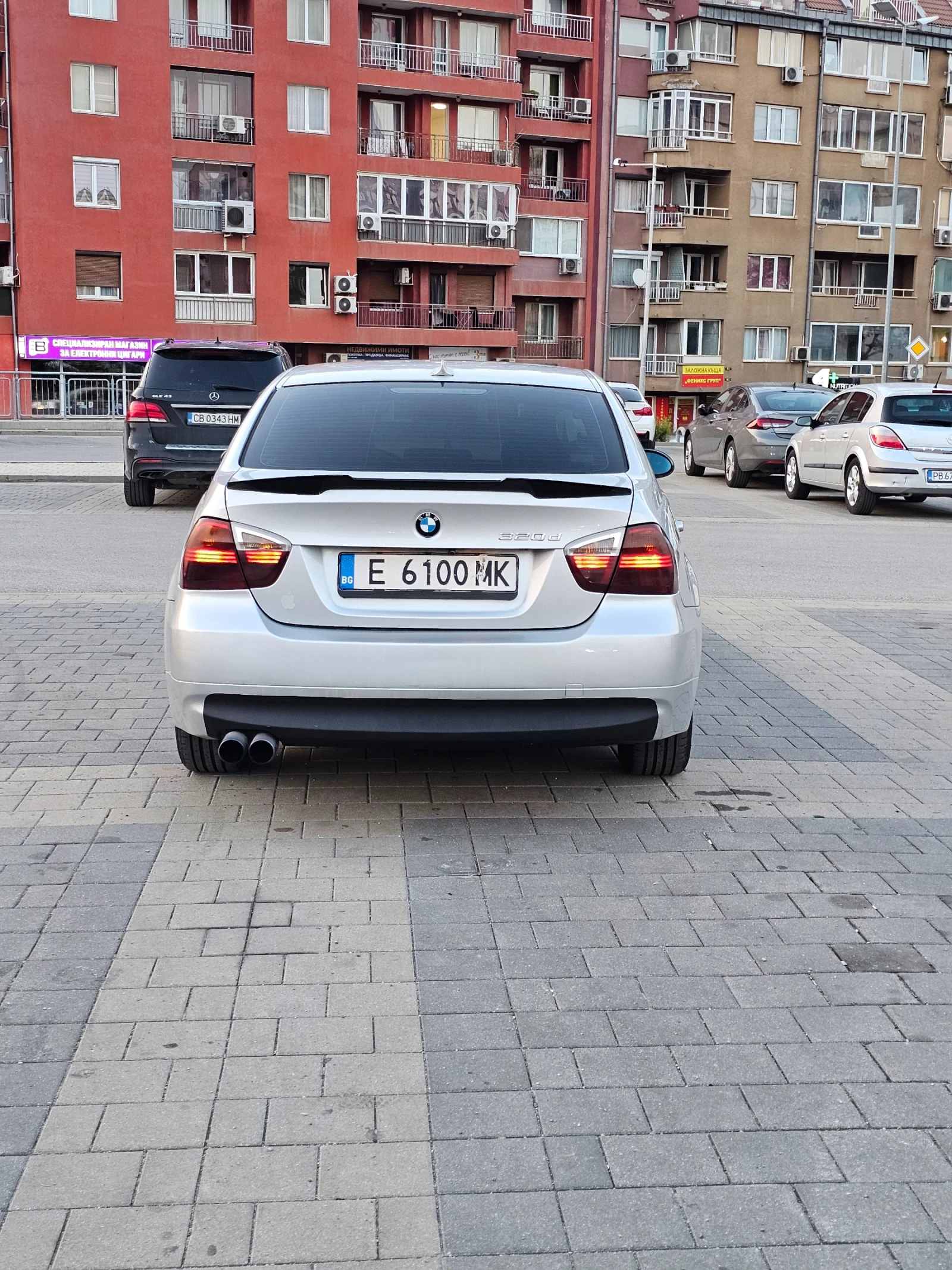 BMW 320  - изображение 4