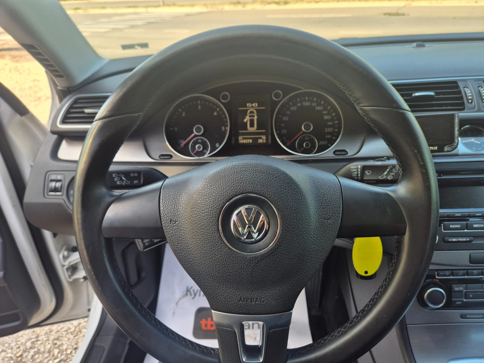 VW Passat 2.0 TDI, автомат DSG | Mobile.bg — изображение 14