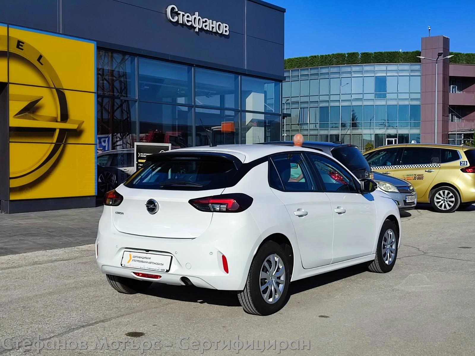Opel Corsa Edition Limousine 1.2 (75hp) MT5 - изображение 8
