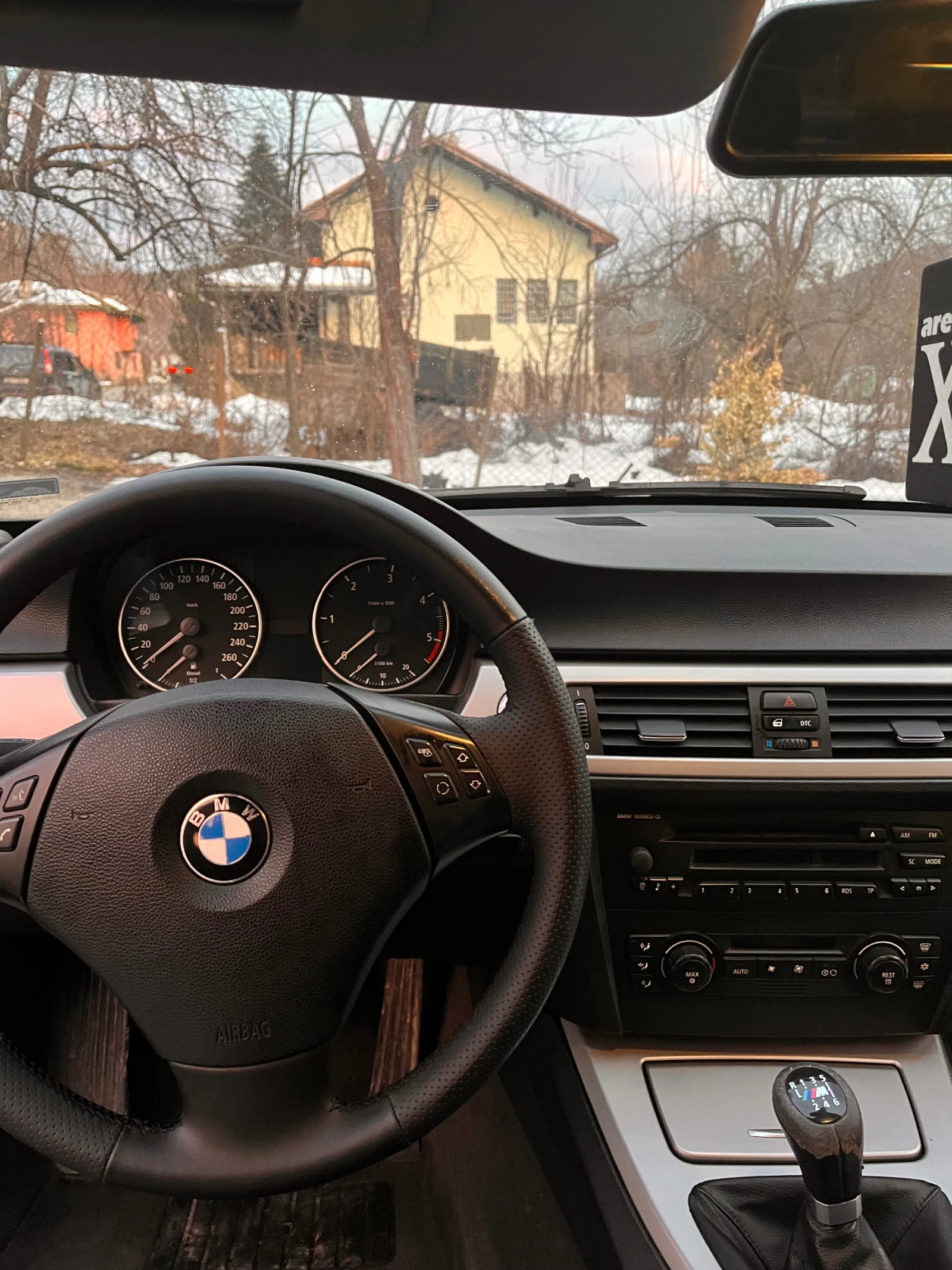 BMW 320  - изображение 7