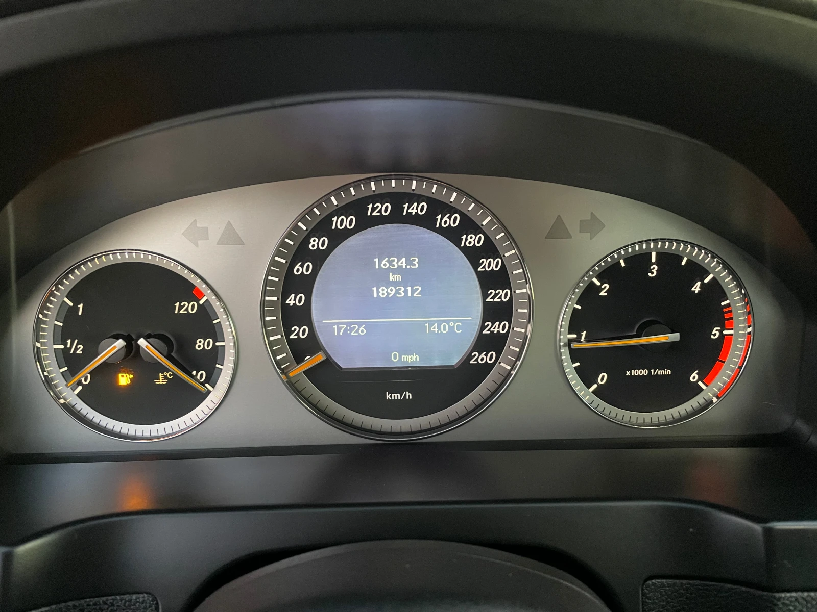 Mercedes-Benz C 220  - изображение 10