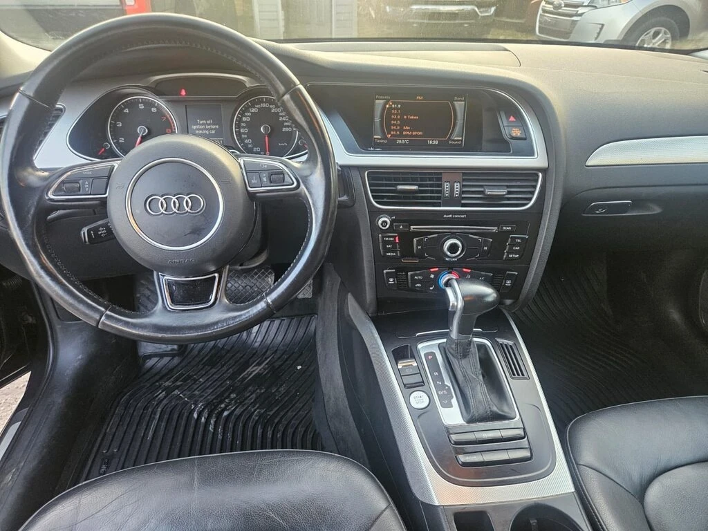 Audi A4 Allroad * 4dr Wgn Komfort | Heated Seats | Leather | Sunro - изображение 9
