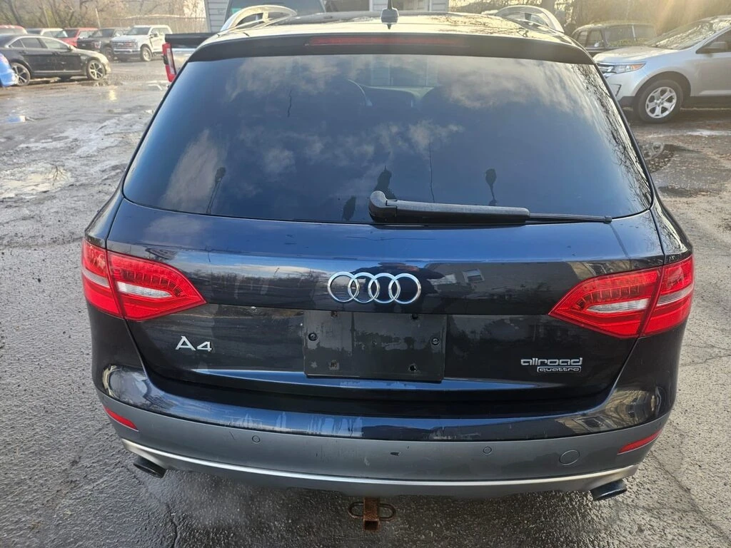 Audi A4 Allroad * 4dr Wgn Komfort | Heated Seats | Leather | Sunro - изображение 2