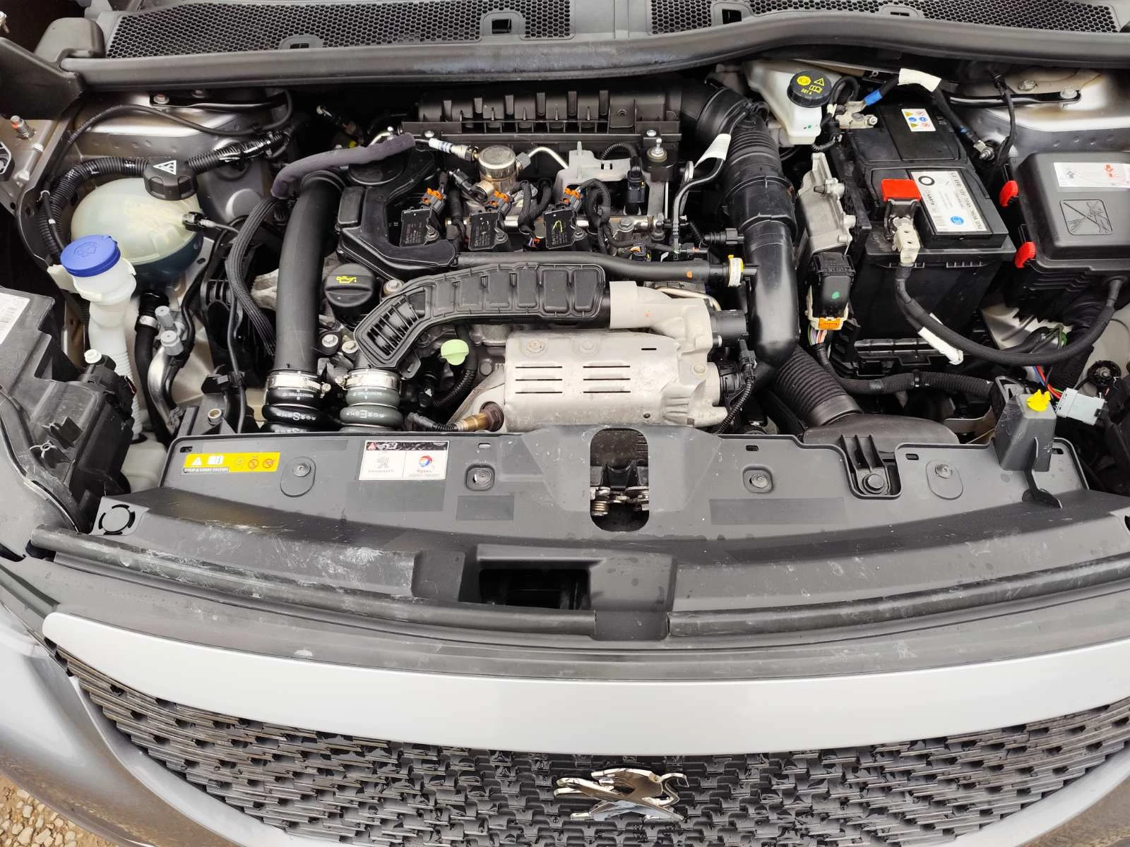 Peugeot 2008 1.2PT Allure EAT8130 �.�. | Mobile.bg � ����������� 14