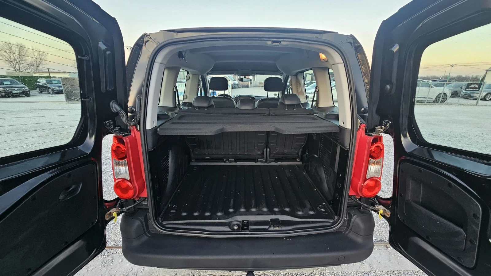 Citroen Berlingo 1.6HDI.2011�. | Mobile.bg � ����������� 11