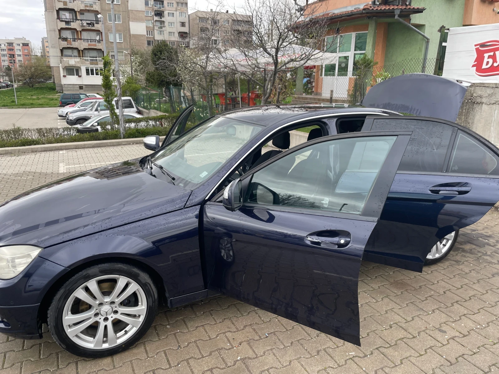 Mercedes-Benz C 220 220 CDI, снимка 8 - Автомобили и джипове - 53976952