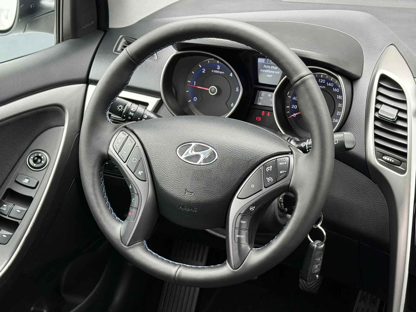 Hyundai I30 1.6CRDi, LED, * 118 000км* EURO 6B! KTEO OK! ТОП!, снимка 9 - Автомобили и джипове - 54206261