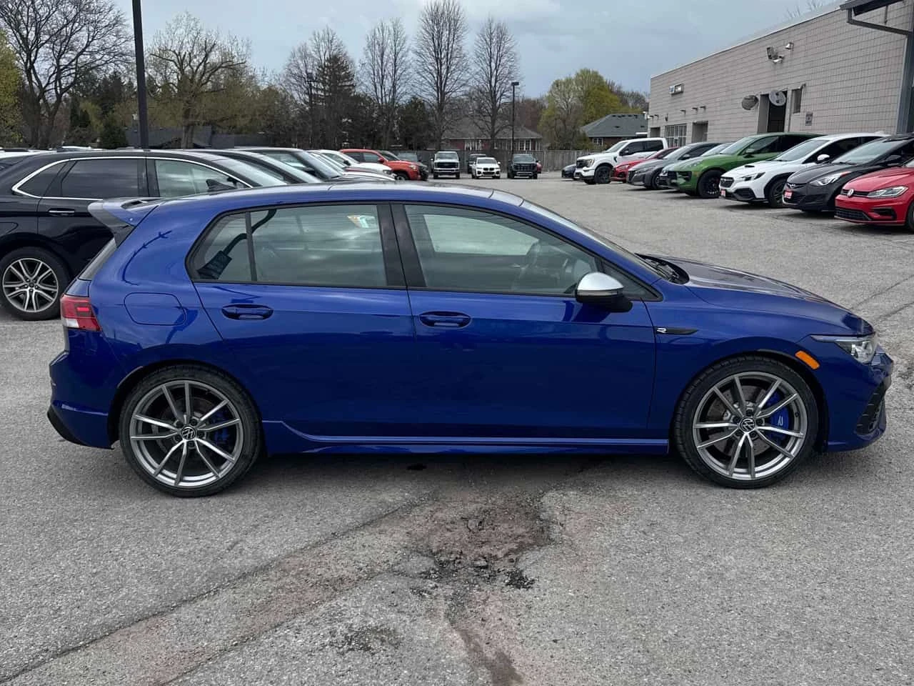 VW Golf R * РЪЧНИ СКОРОСТИ * CARFAX * ОБДУХВАНЕ * КЛИПОВЕ, снимка 3 - Автомобили и джипове - 54424011