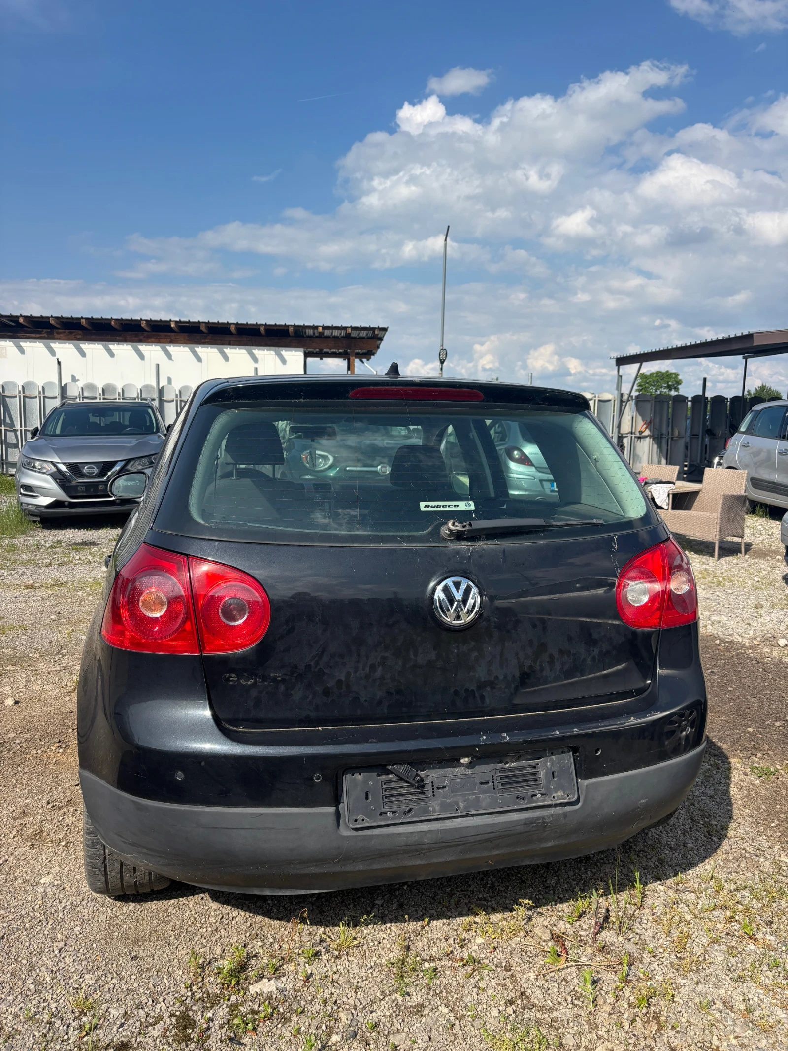 VW Golf 1.6 lpj, снимка 5 - Автомобили и джипове - 54797749