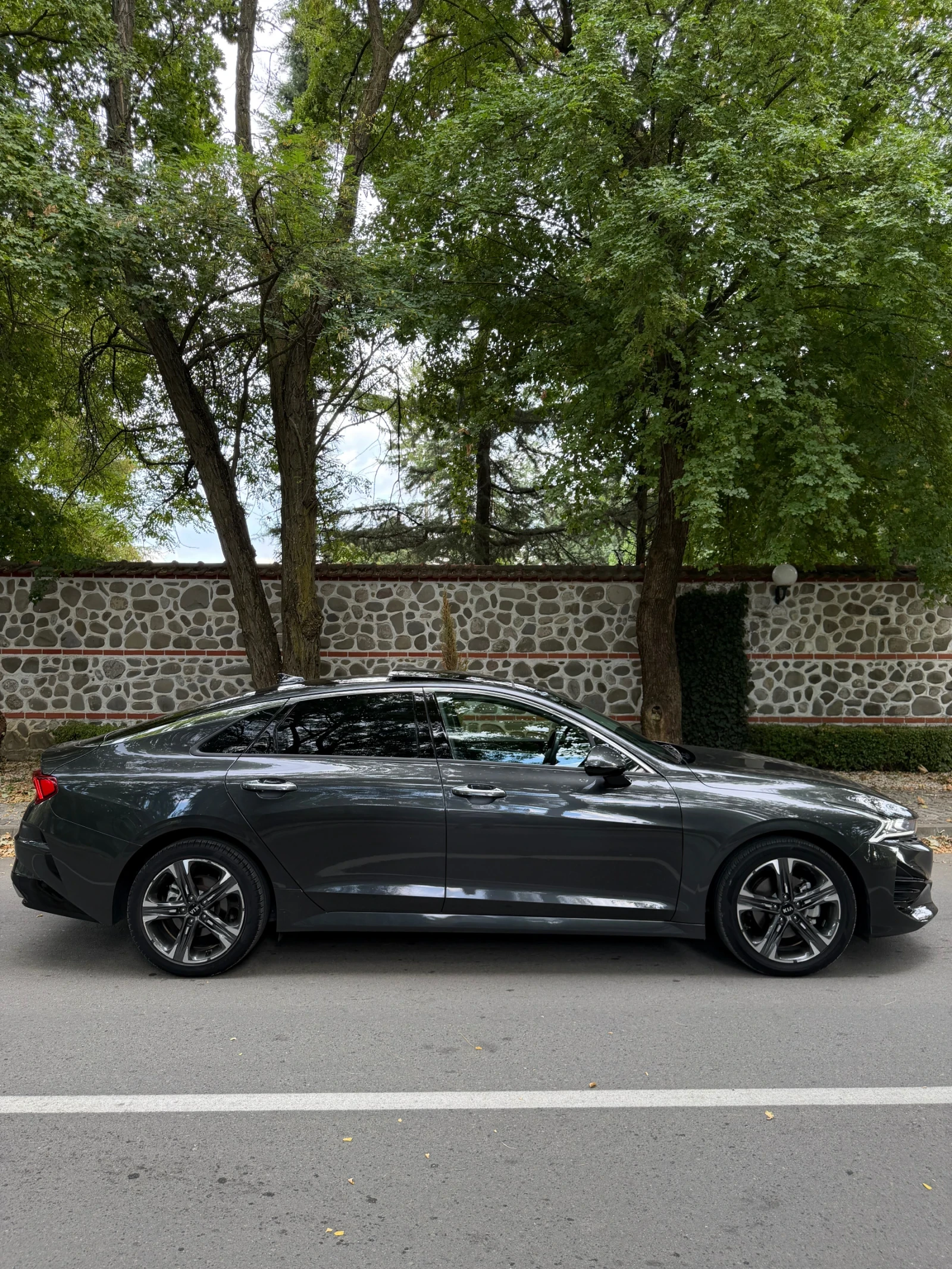 Kia K5 2.0* MPI* Panorama* HeadUp* 52.300km* , снимка 3 - Автомобили и джипове - 55577359