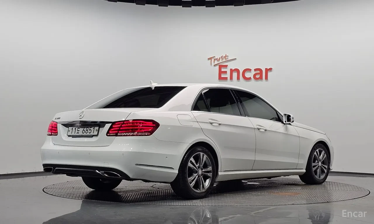 Mercedes-Benz C 200 Подгрев * Кожа, снимка 3 - Автомобили и джипове - 55800664