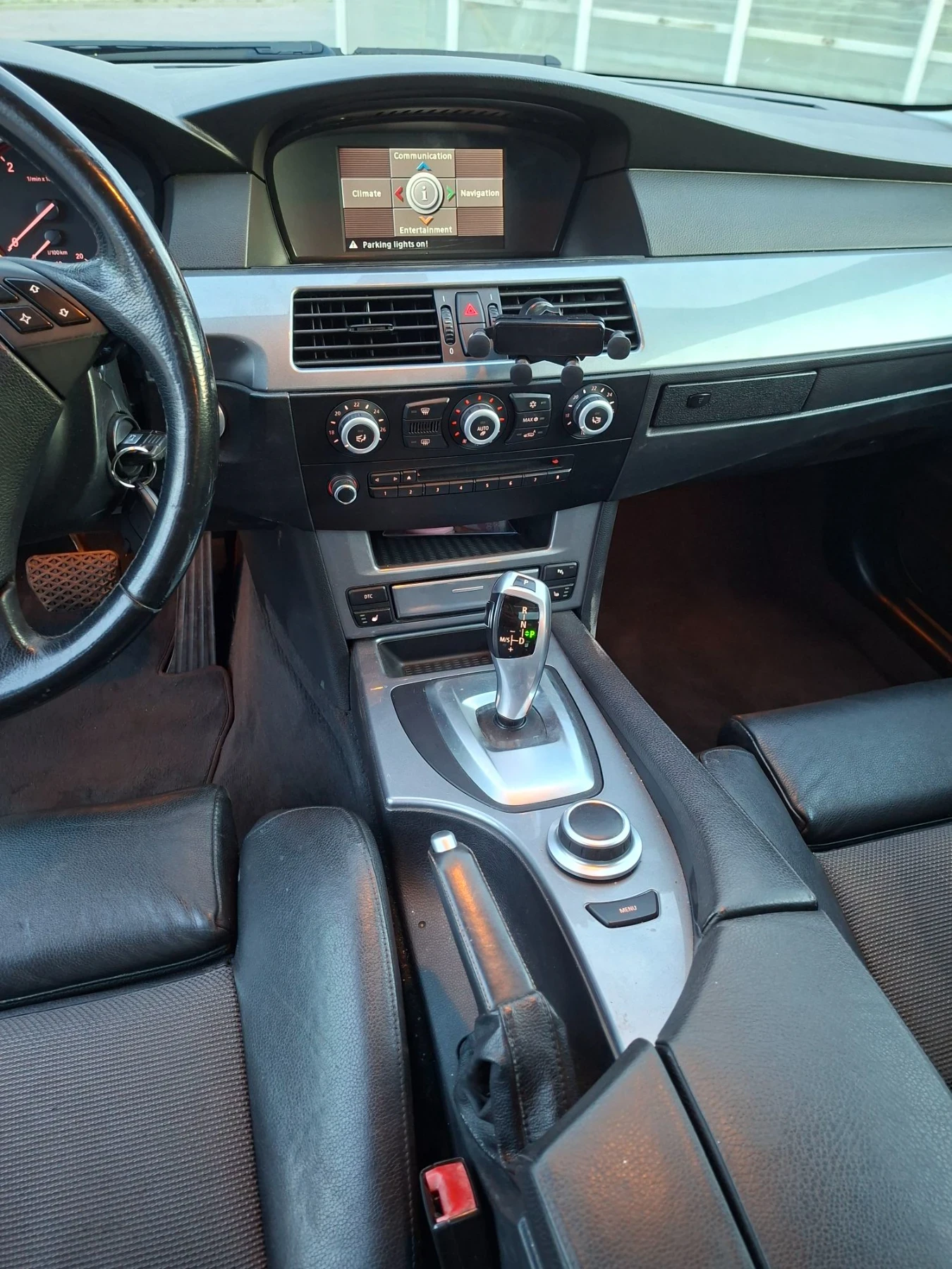 BMW 530 XDrive Face-lift , снимка 13 - Автомобили и джипове - 55931169