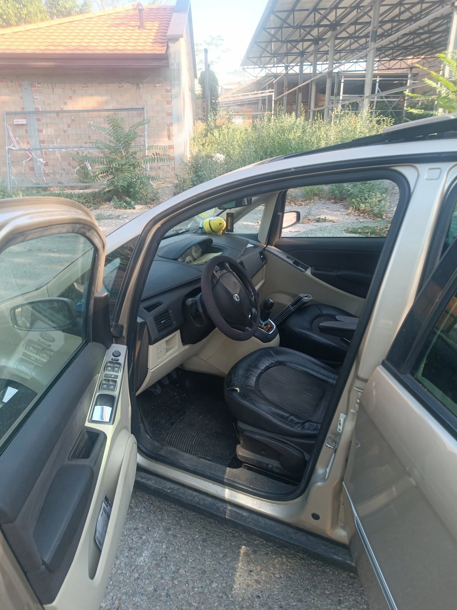 Lancia Musa, снимка 12 - Автомобили и джипове - 56057852