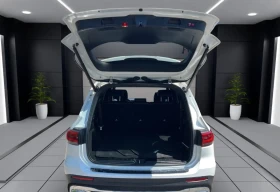 Mercedes-Benz GLB 250 AMG pack 4Matic, снимка 15