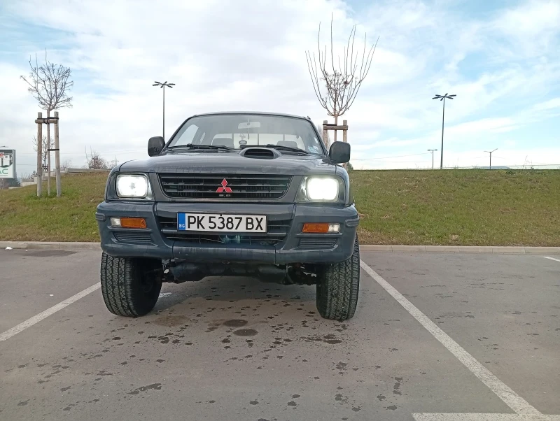 Mitsubishi L200 Пикап, снимка 3 - Автомобили и джипове - 52858021