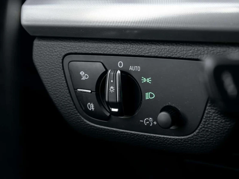 Audi Q5 * quattro Premium Plus * CARFAX * ЦЕНА ДО БГ, снимка 15 - Автомобили и джипове - 53357855