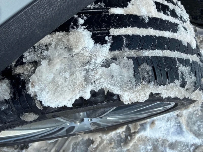 Mercedes-Benz GLC * AMG 43 * БЕЗ ЗАБЕЛЕЖКИ * 360 КАМЕРИ* , снимка 7 - Автомобили и джипове - 53360425