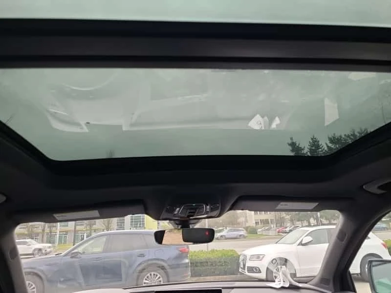 Audi Q5 * TECHNIK* S-Line* CARFAX * ДВА КЛЮЧА, снимка 11 - Автомобили и джипове - 53695609