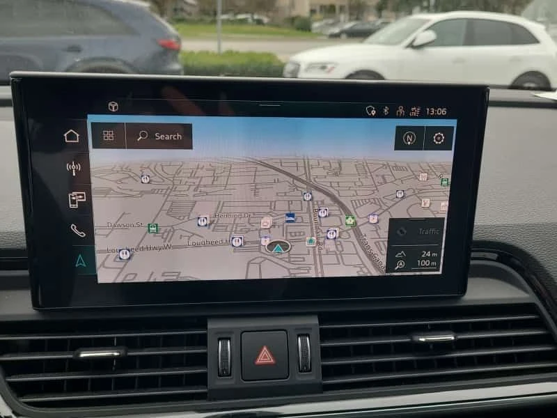 Audi Q5 * TECHNIK* S-Line* CARFAX * ДВА КЛЮЧА, снимка 8 - Автомобили и джипове - 53695609