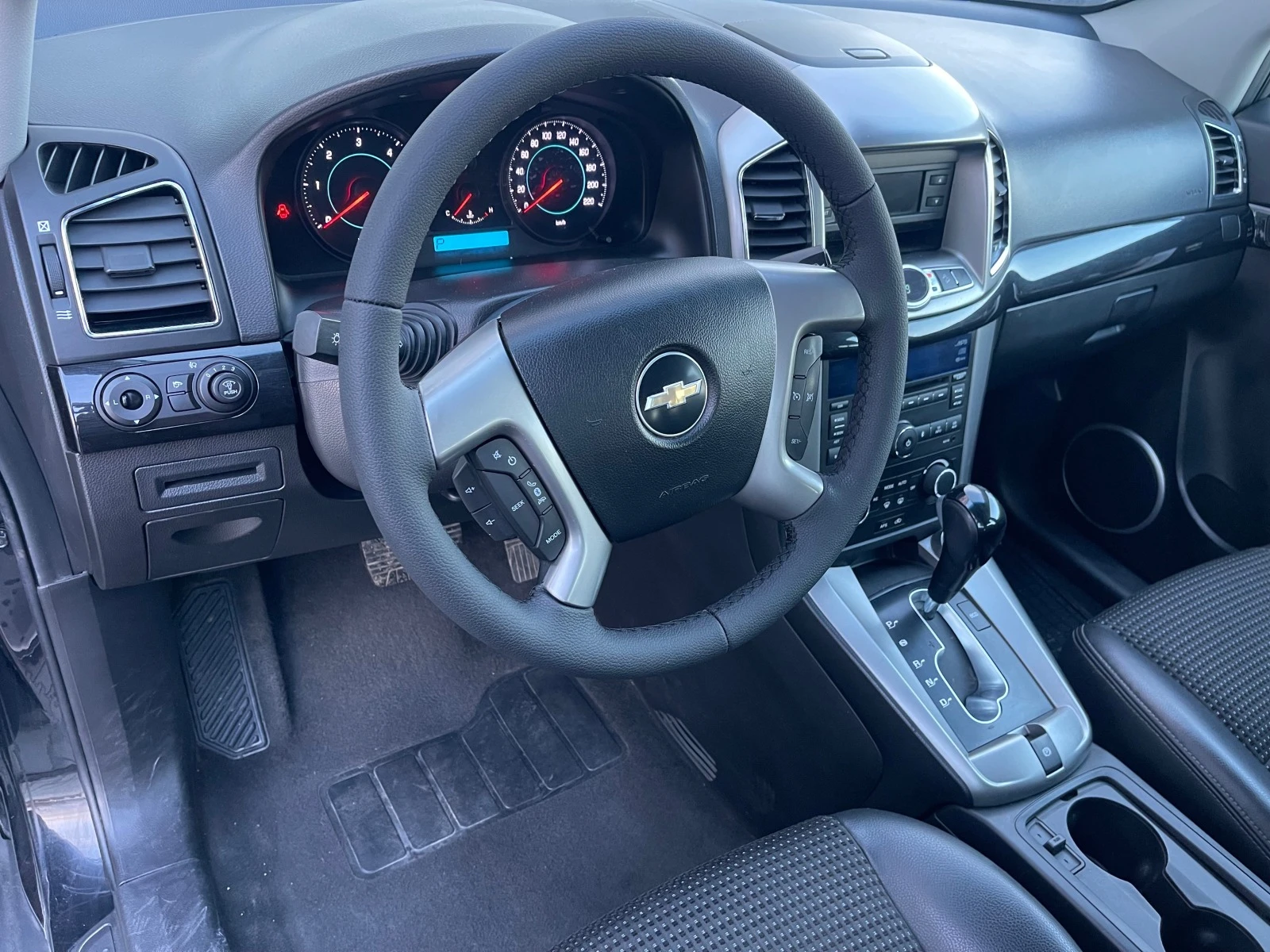 Chevrolet Captiva 2, 2crd 4x4, 6+ 1., 184k.c., , , ,  | Mobile.bg   15