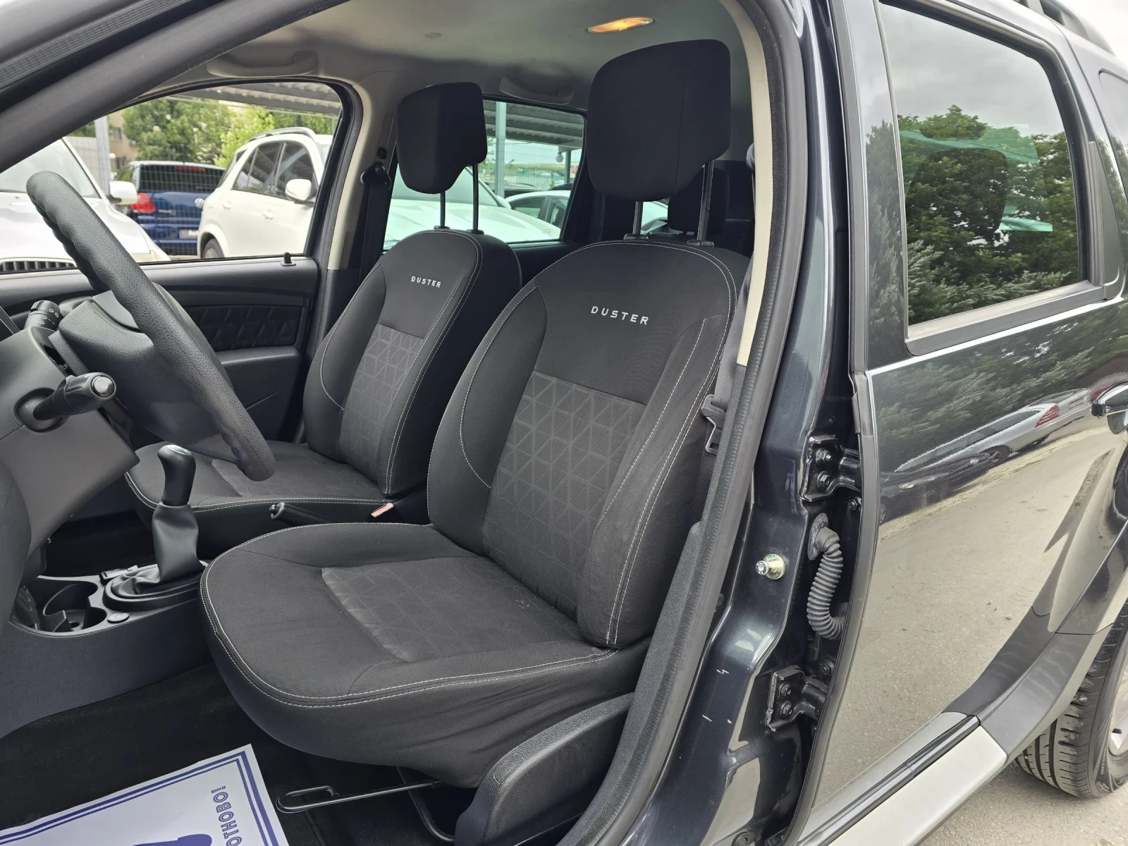 Dacia Duster 1.6 110к.с фабрична газ - изображение 9