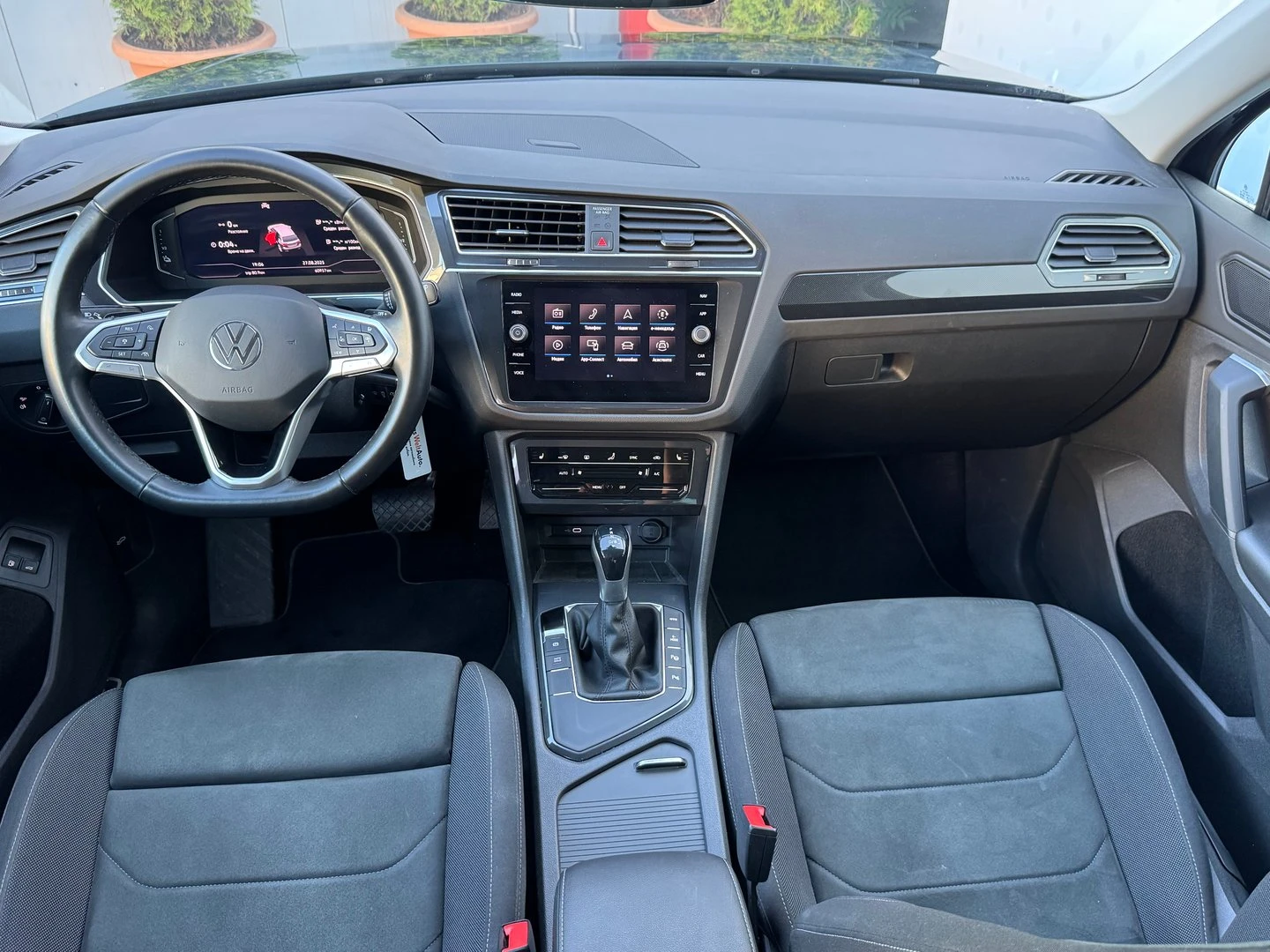 VW Tiguan Elegance 1.4 eHybrid OPF DSG | Mobile.bg — изображение 5