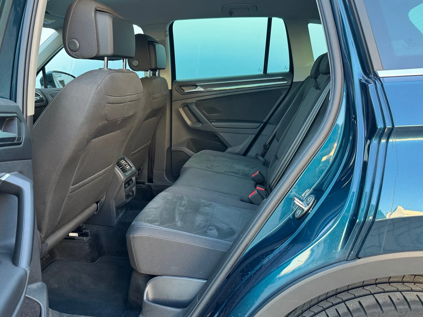 VW Tiguan Elegance 1.4 eHybrid OPF DSG - изображение 7