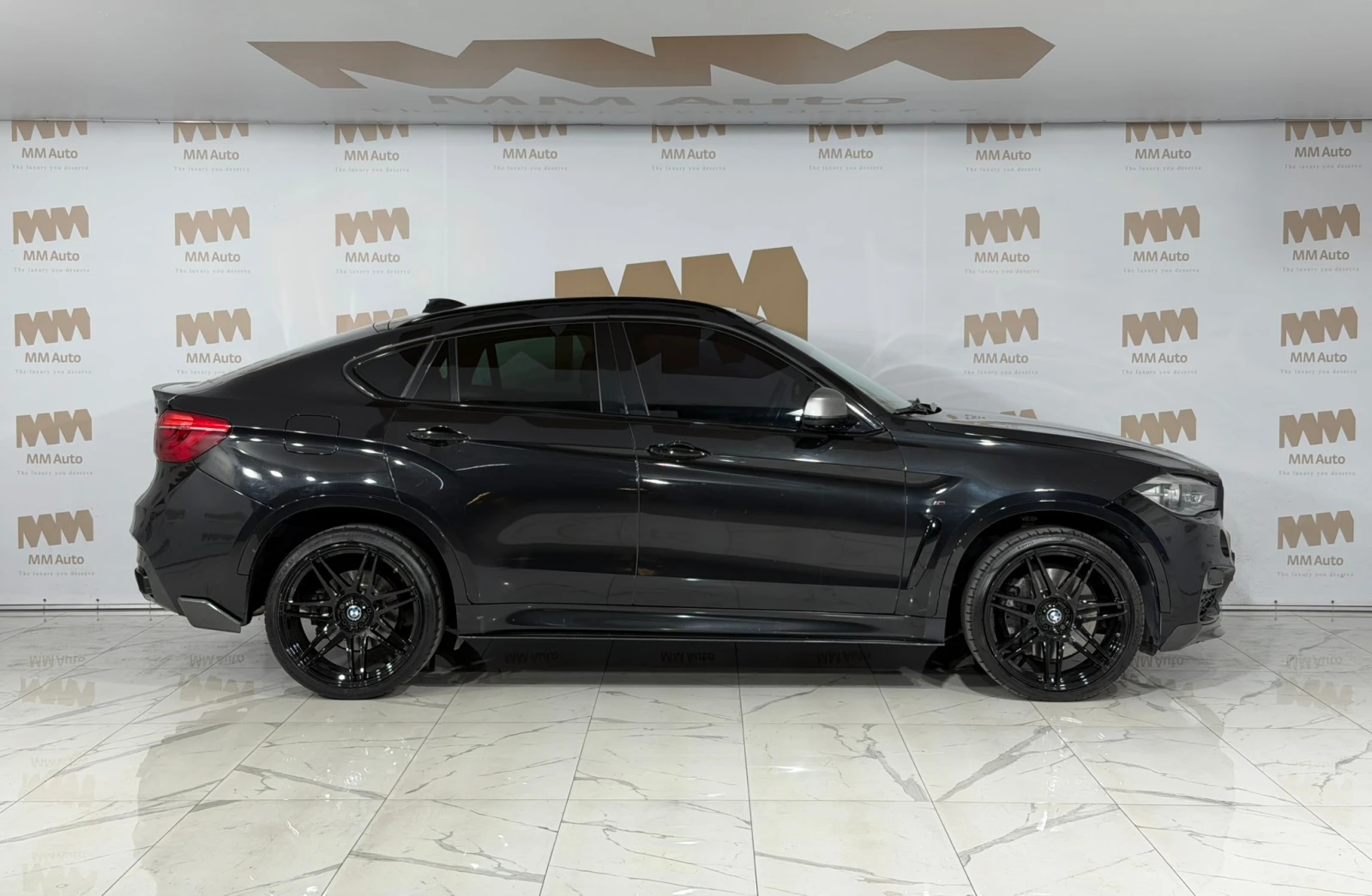 BMW X6 M50d* MSport* B&O* Carbon* HuD* Обдухване - изображение 3
