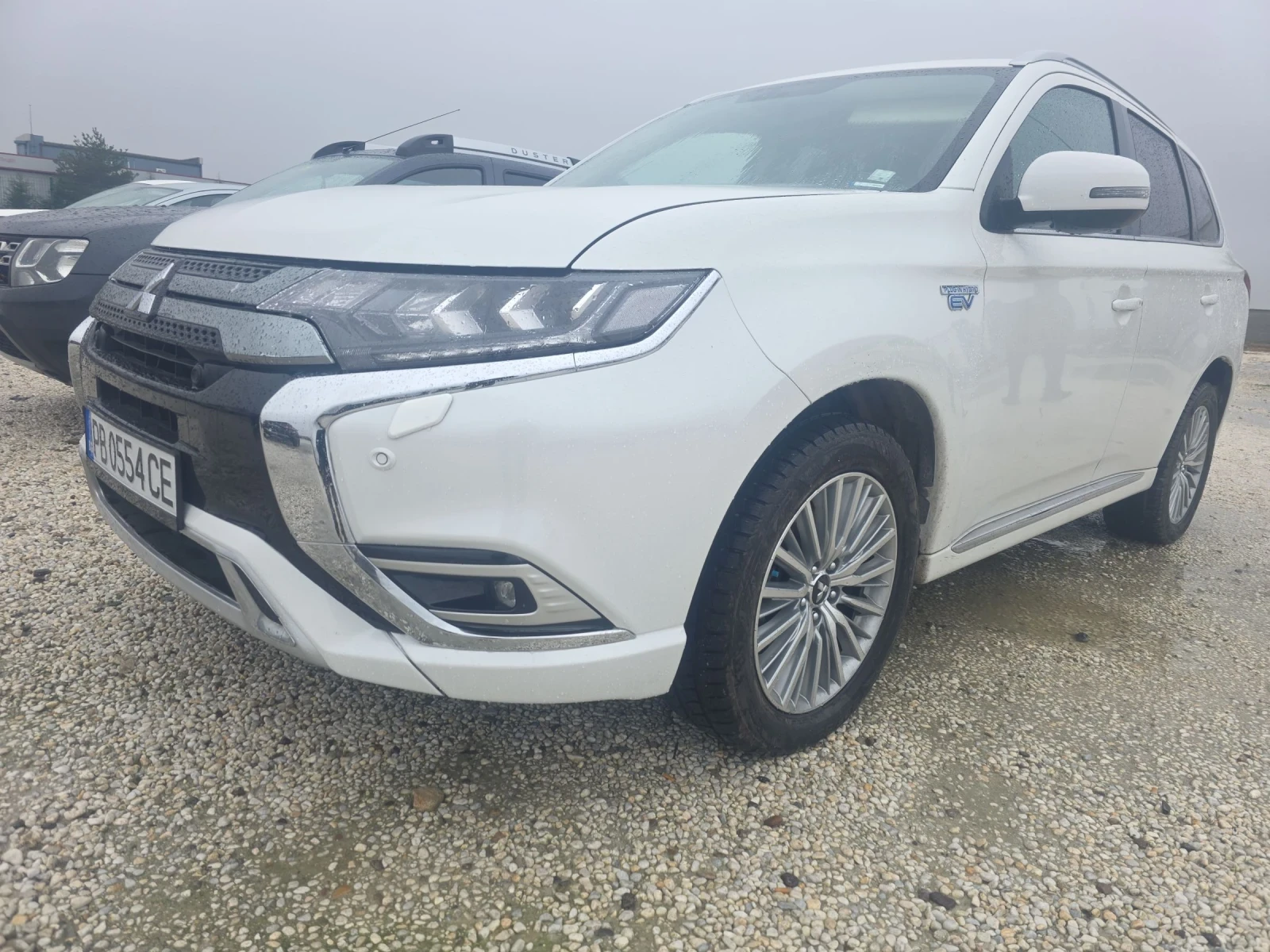 Mitsubishi Outlander 2.5, Plug Hibrid, 4WD, Top | Mobile.bg � ����������� 2