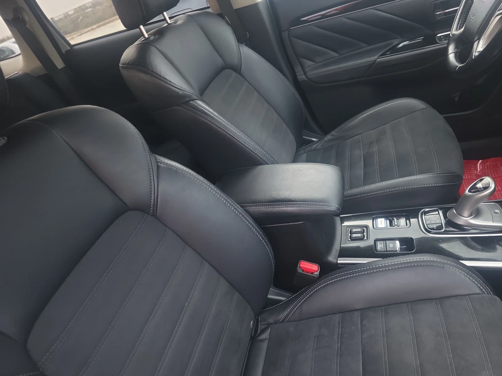 Mitsubishi Outlander 2.5, Plug Hibrid, 4WD, Top | Mobile.bg   16