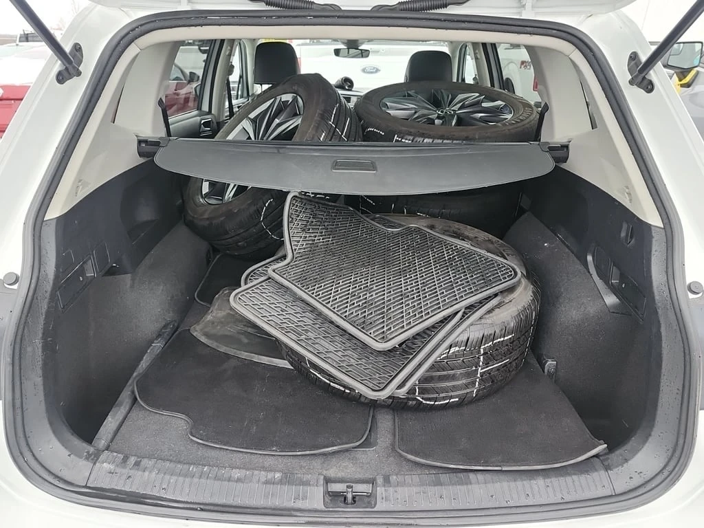 VW Tiguan * COMFORTLINE * CARFAX * ���� �� �� | Mobile.bg � ����������� 13