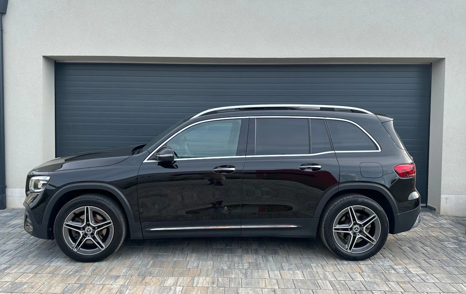 Mercedes-Benz GLB 14000 км - изображение 4