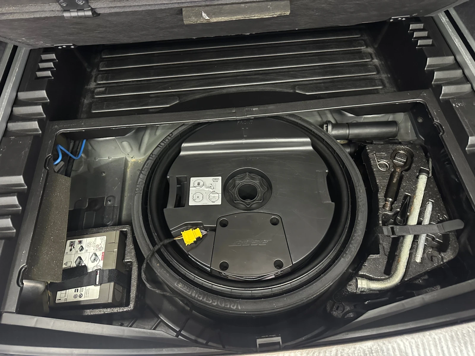 Audi Q7 4.2TDi Facelift 3xSline Executive FULL ��� ������! | Mobile.bg � ����������� 14