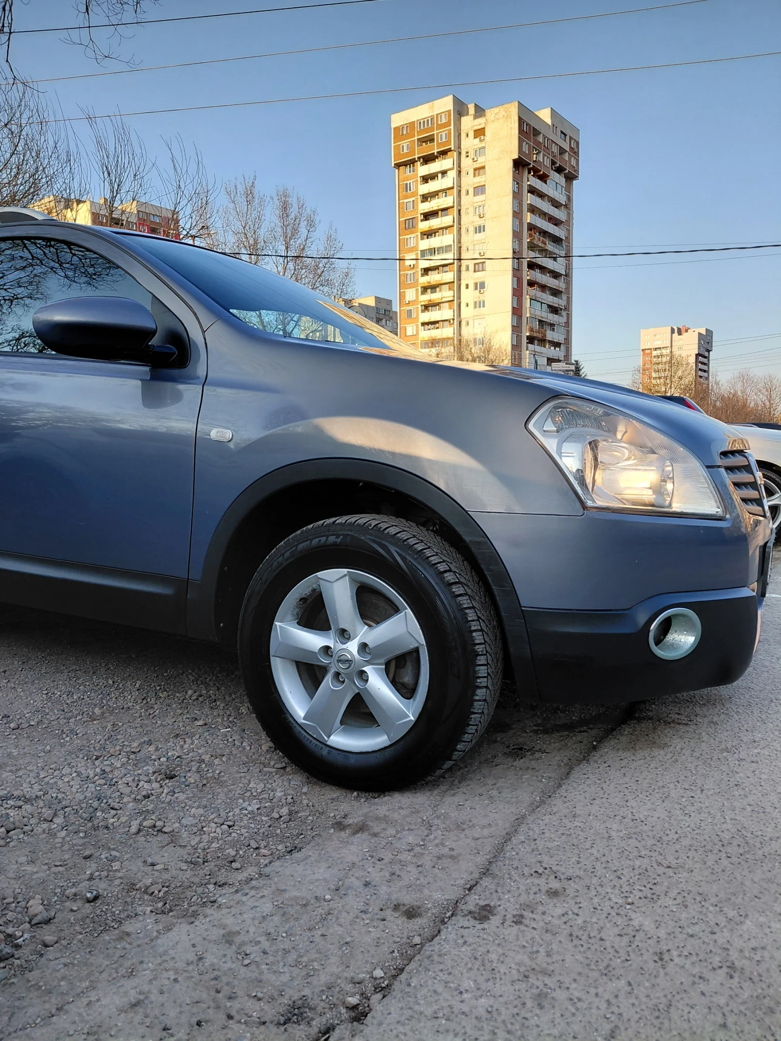 Nissan Qashqai 2.0 4х4 газ/бензин, снимка 3 - Автомобили и джипове - 53917408