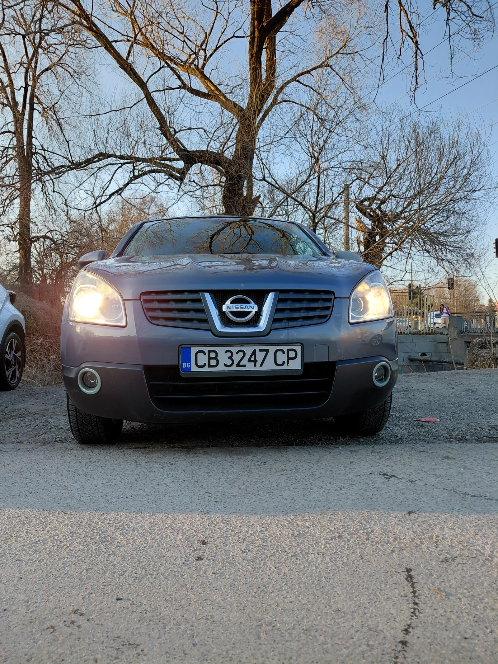 Nissan Qashqai 2.0 4х4 газ/бензин, снимка 2 - Автомобили и джипове - 53917408