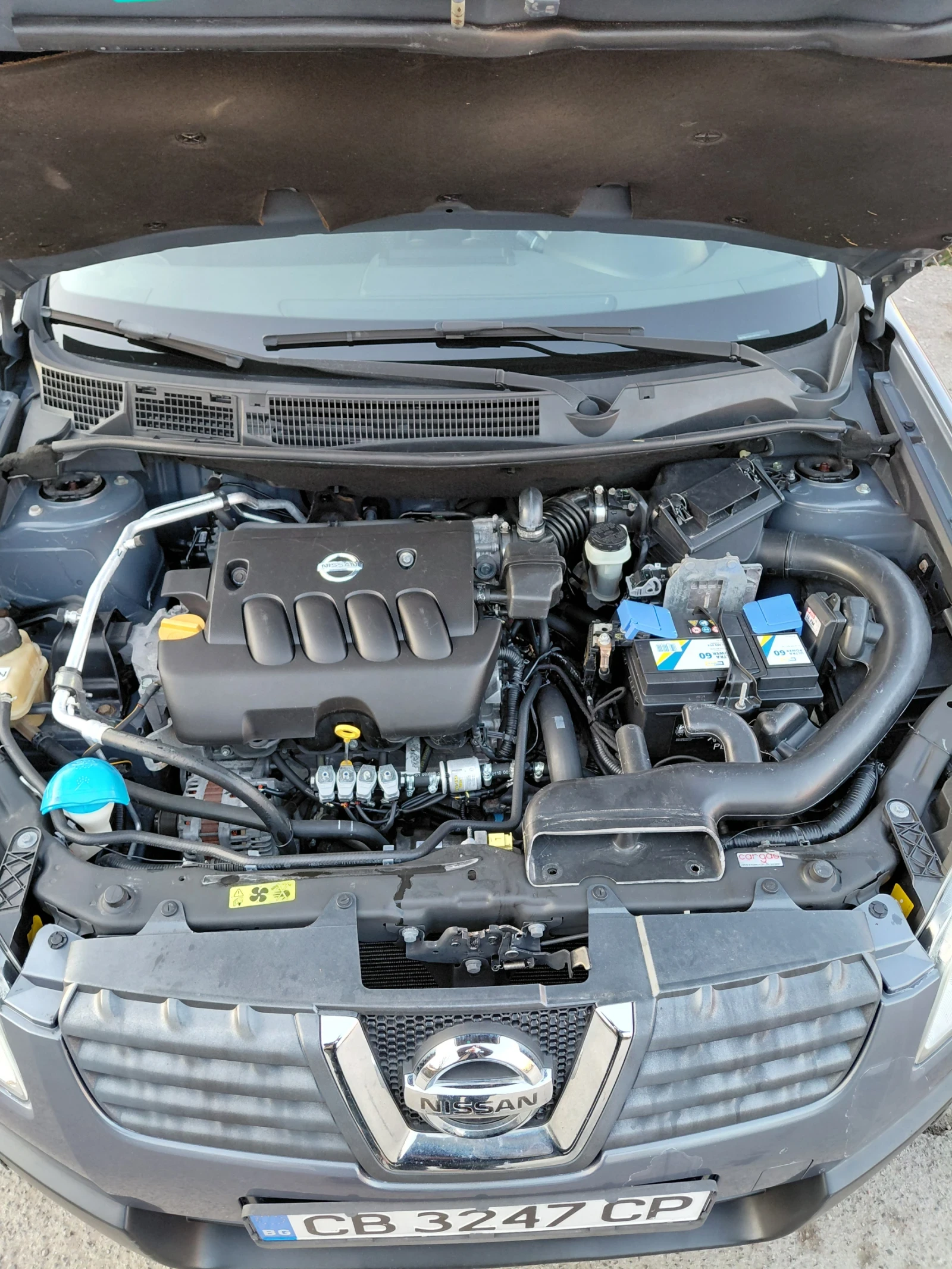 Nissan Qashqai 2.0 4х4 газ/бензин, снимка 13 - Автомобили и джипове - 53917408