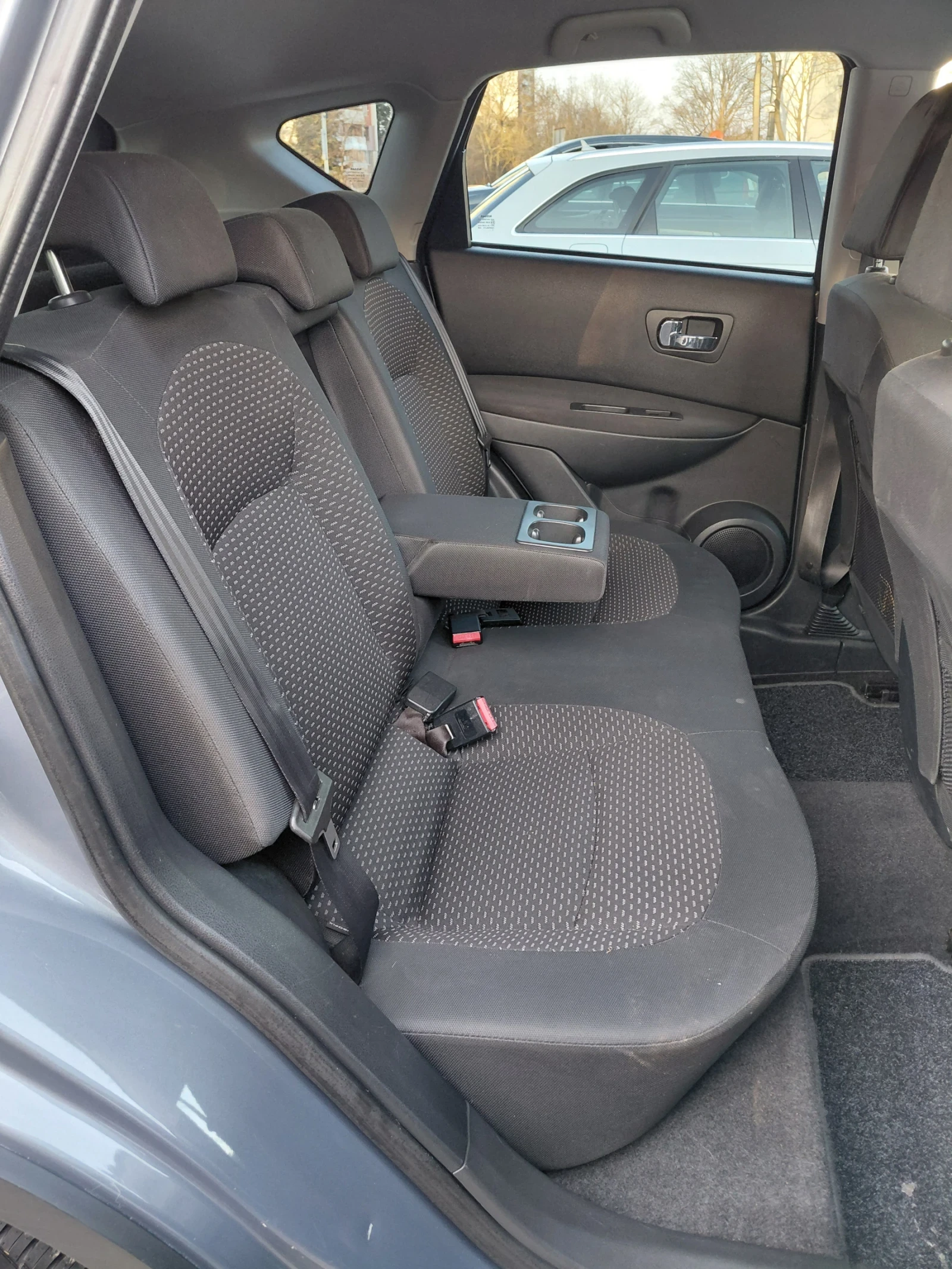 Nissan Qashqai 2.0 4х4 газ/бензин, снимка 8 - Автомобили и джипове - 53917408