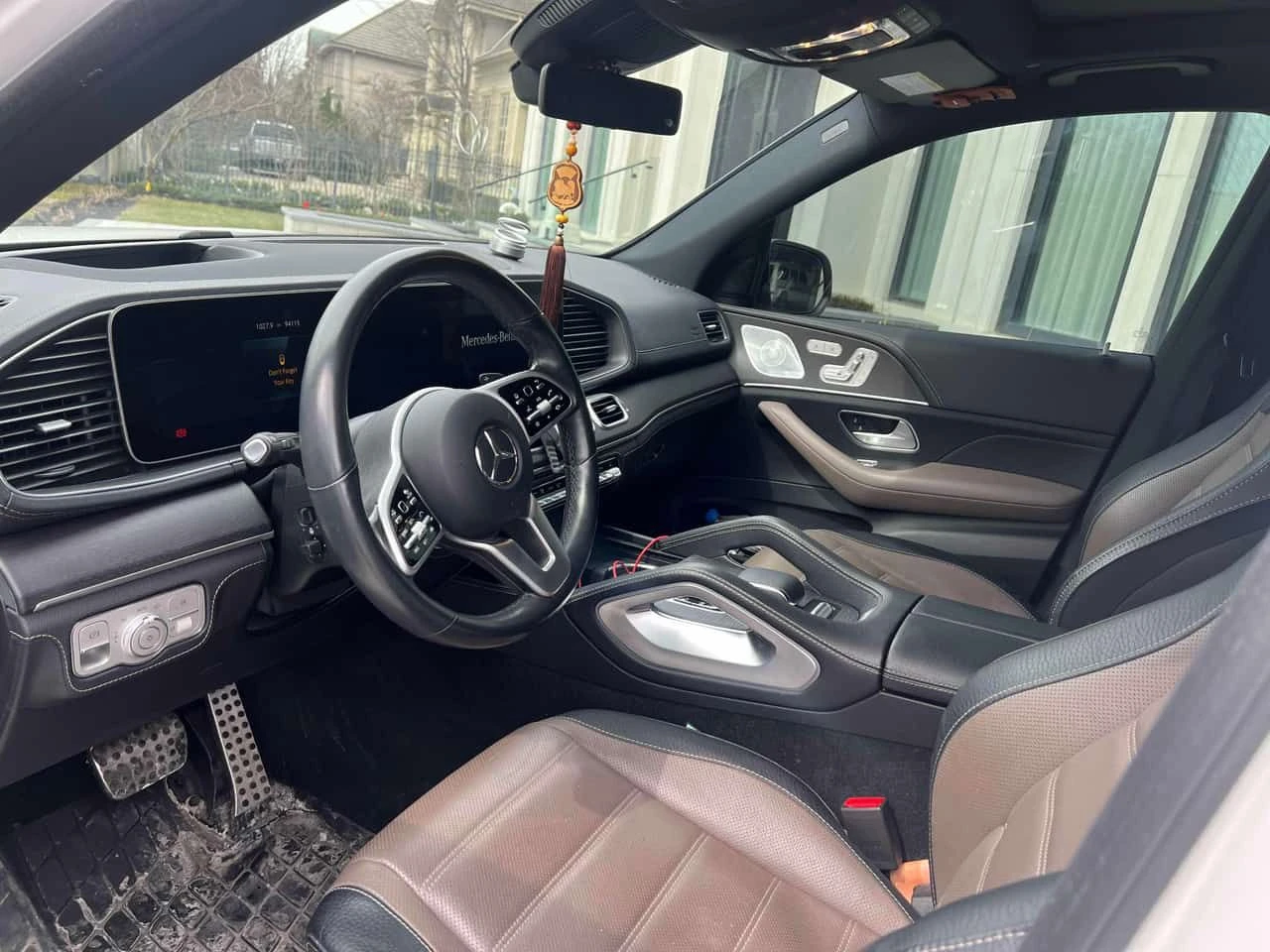 Mercedes-Benz GLS 450 BURMESTER/ПАНОРАМА/ДИСТРОНИК/360/HUD/ГУМИ+ ДЖАНТИ, снимка 7 - Автомобили и джипове - 54061626