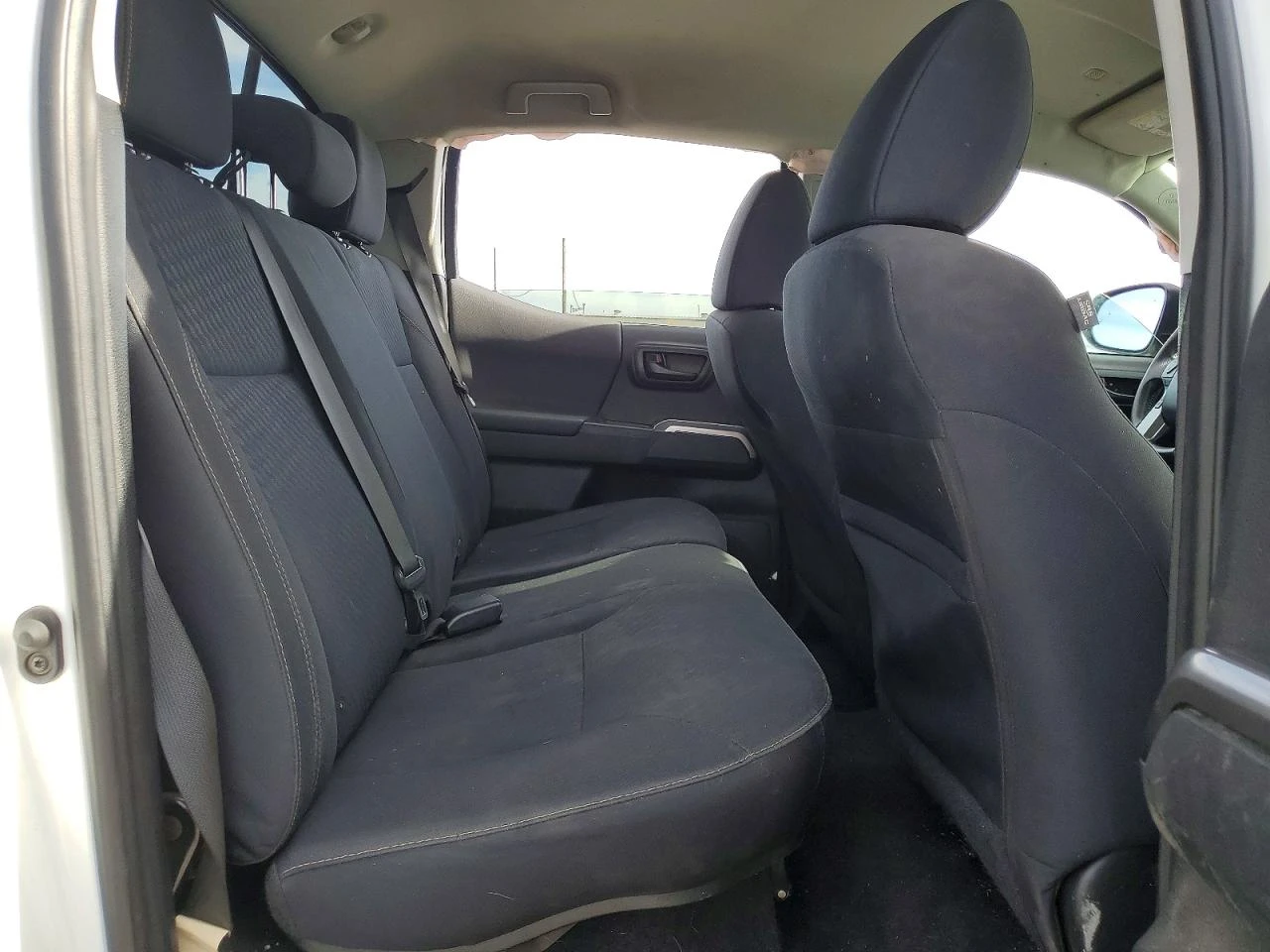 Toyota Tacoma 3.5l Sr5 V6, снимка 10 - Автомобили и джипове - 54323667