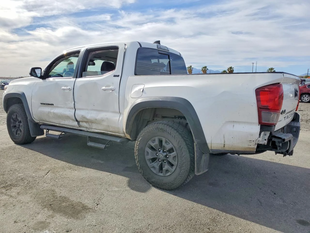 Toyota Tacoma 3.5l Sr5 V6, снимка 2 - Автомобили и джипове - 54323667
