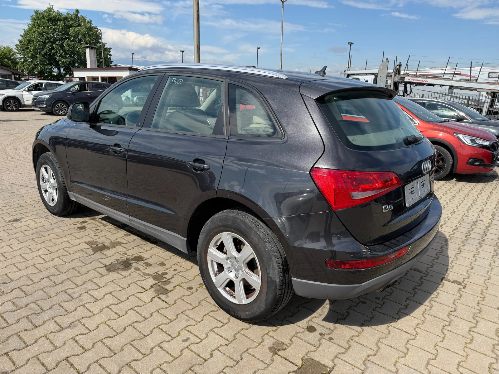 Audi Q5 2.0TDI QUATTRO KOJA/NAVI EURO 5, снимка 8 - Автомобили и джипове - 54564959