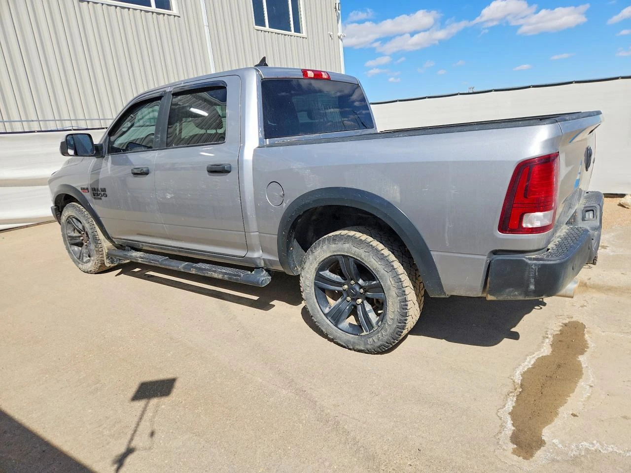 Dodge RAM 1500 5.7l Classic Slt, снимка 2 - Автомобили и джипове - 54569348