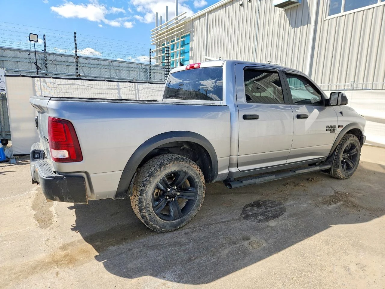 Dodge RAM 1500 5.7l Classic Slt, снимка 3 - Автомобили и джипове - 54569348